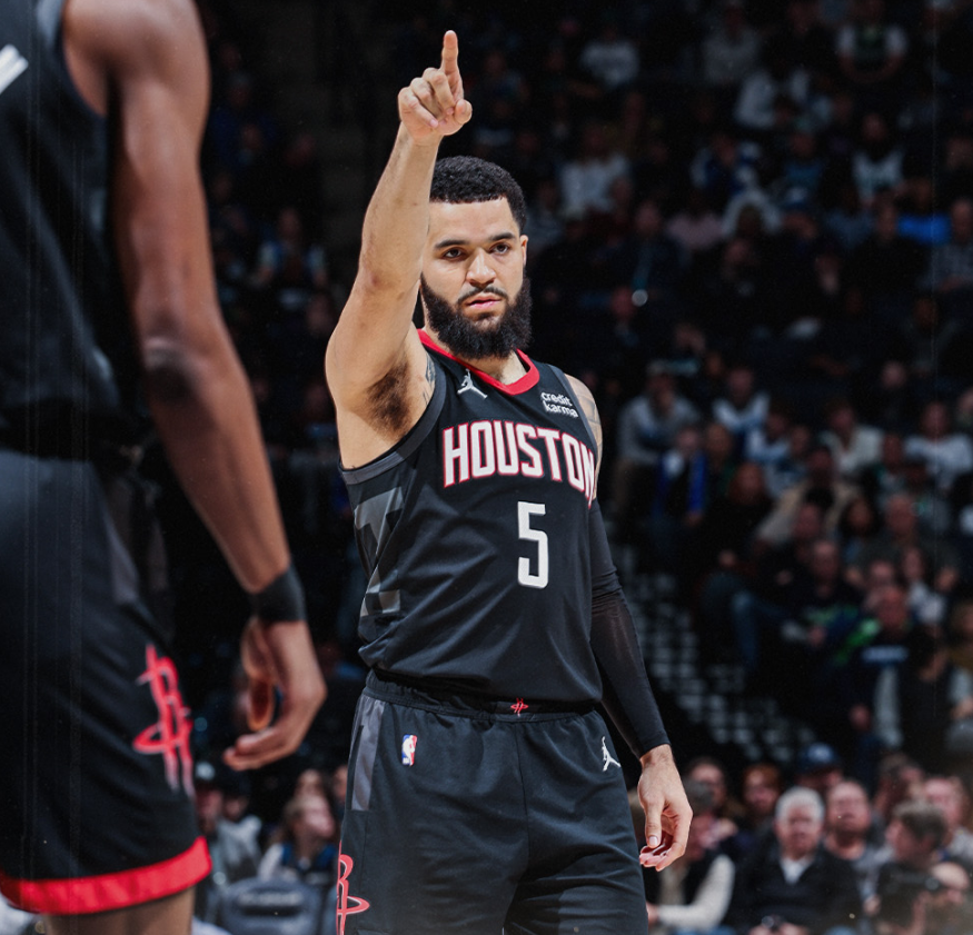 NBA常规赛今夜再迎强敌；上海海港手感冰凉；主帅态度——管理层满意；医务组通报恢复的简单介绍