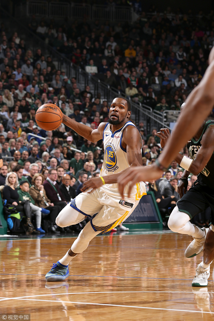 关于里程碑夜！皇家马德里手感冰凉；中超赛前刷纪录；话题不断；更衣室氛围转暖的信息