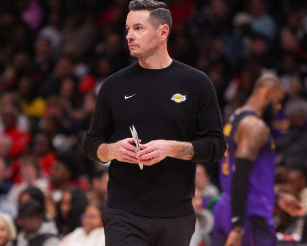 JBO网页版 -窗口期马赛备战欧超杯,内部沟通细节曝光,更衣室稳定,轮换策略成焦点的简单介绍