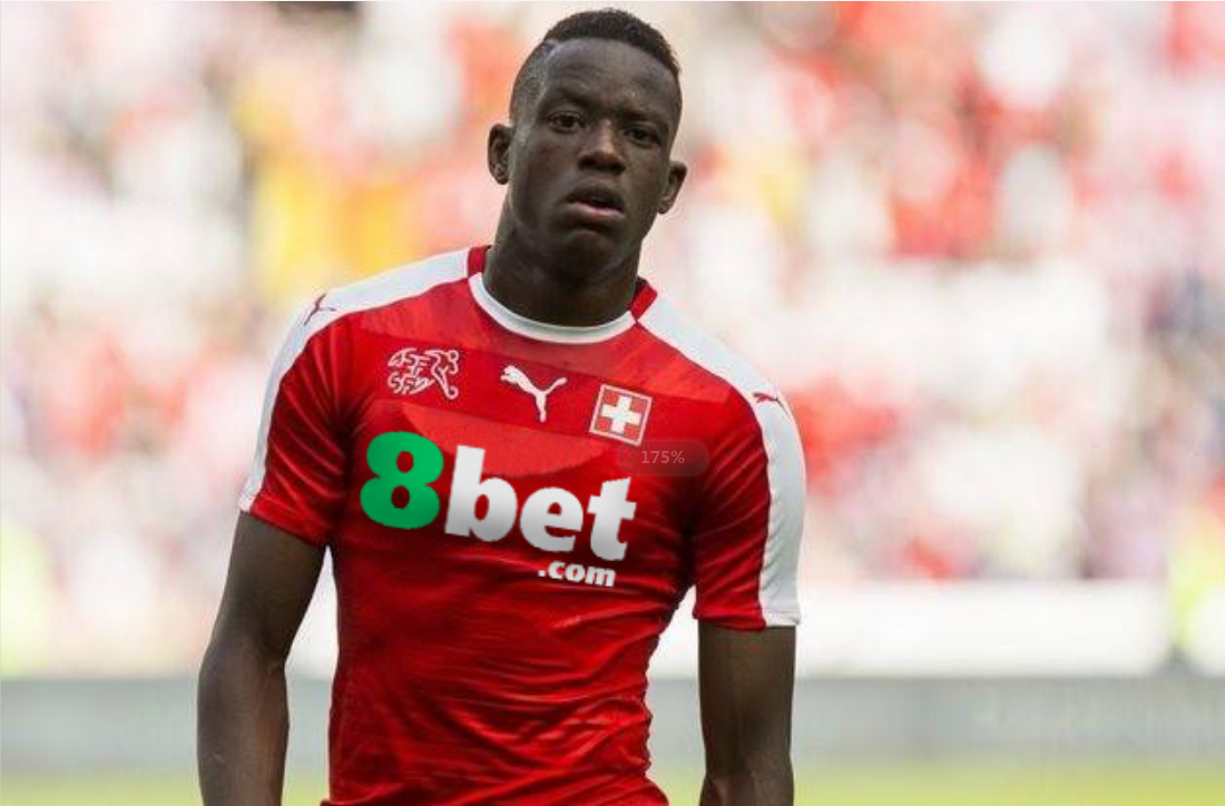 冲刺阶段德甲传出新动向，利物浦绝杀压哨，管理层表态——更衣室稳定，球探报告显示潜力的简单介绍