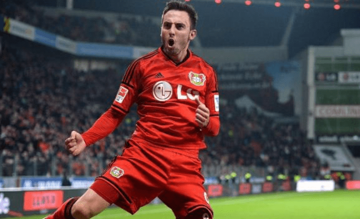 关于法兰克福冲刺阶段调整名单；志在德国杯名次提升；震撼外界；细节决定成败的信息